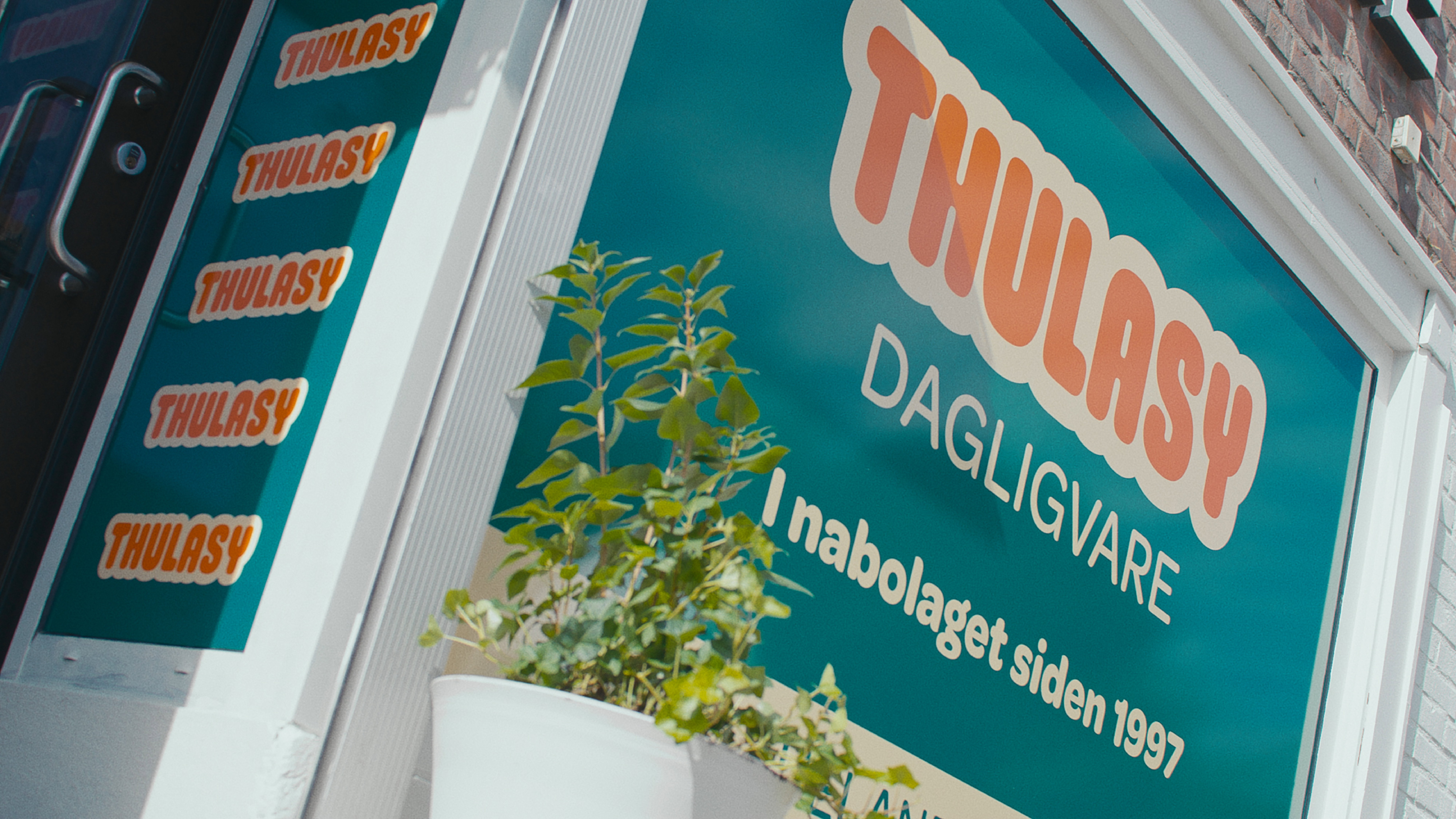B Yxvw Gnw Thulasy Identitet 8 fasade