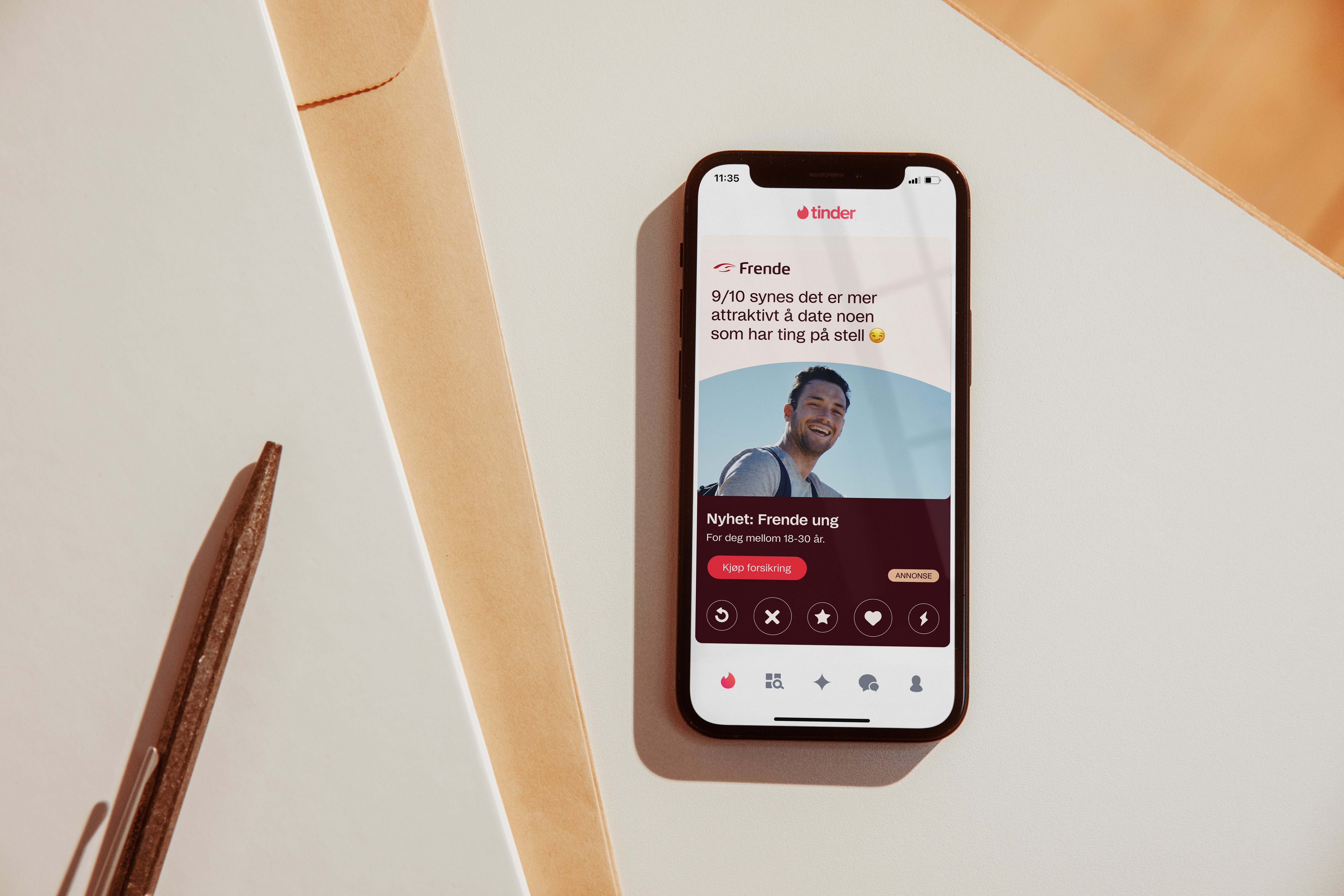 M Qbz KN Ya Frende Tinder Ekte Mockups