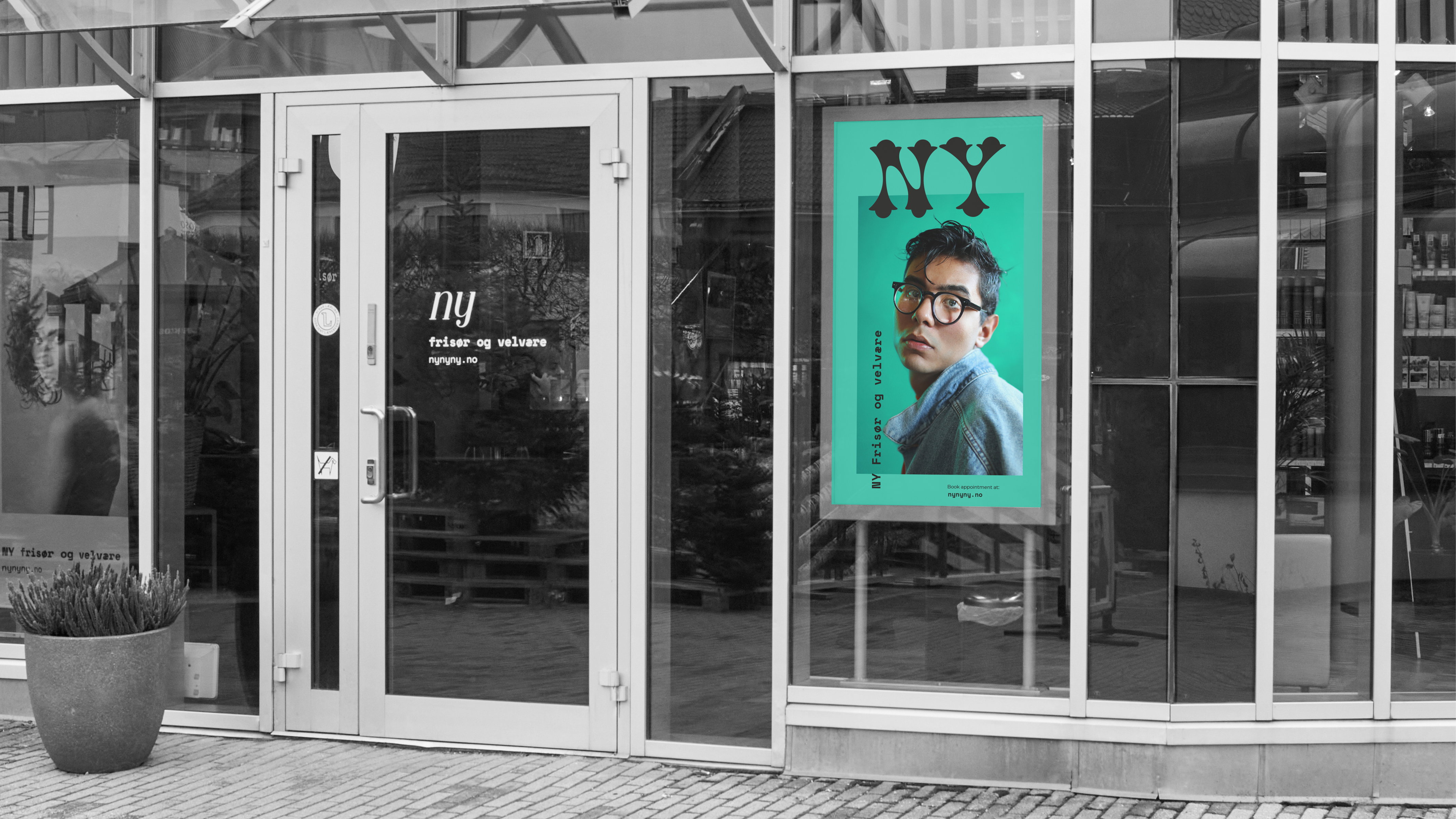 My ZLP Zq B NY signage 11