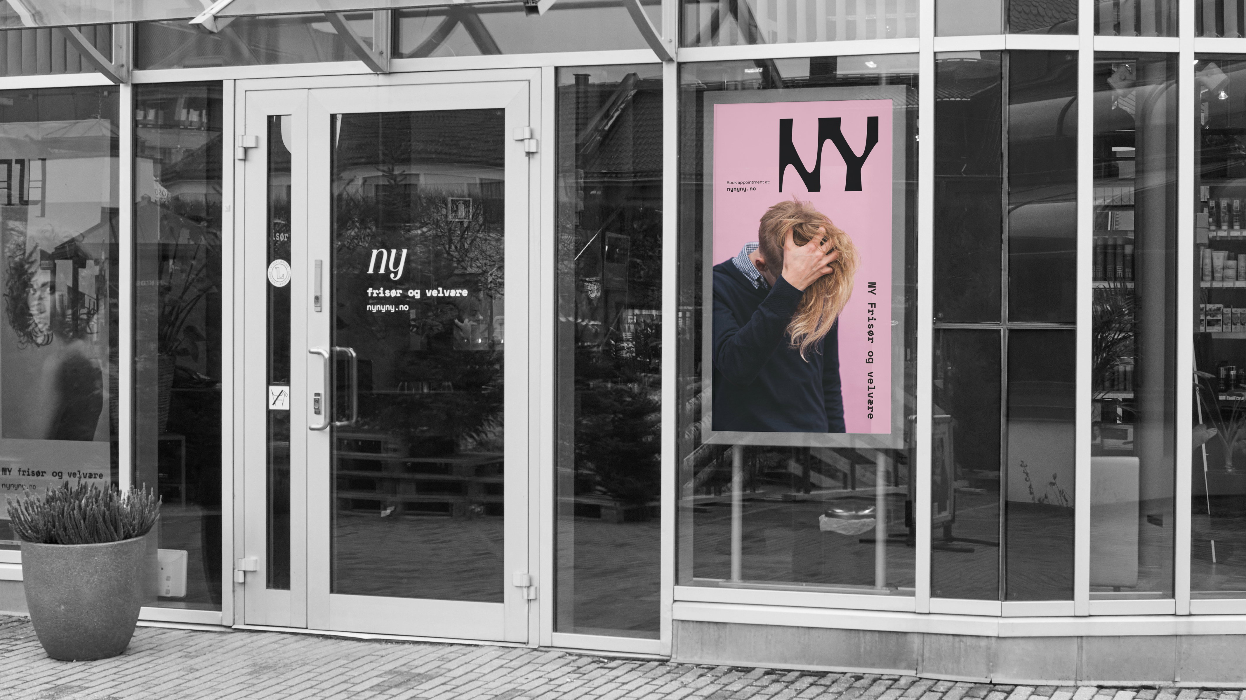 My ZLP Zq B NY signage 12