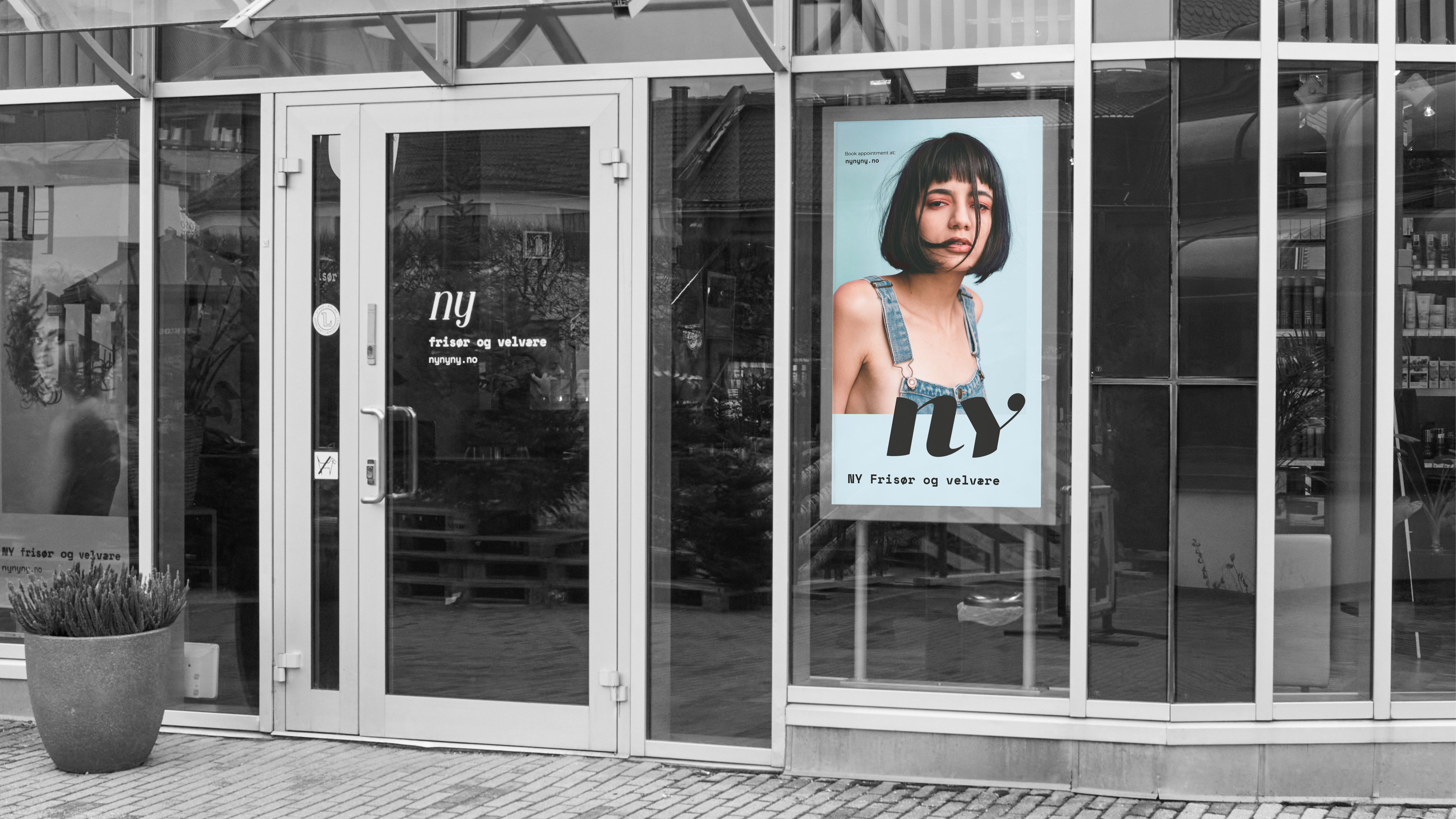 My ZLP Zq B NY signage 15