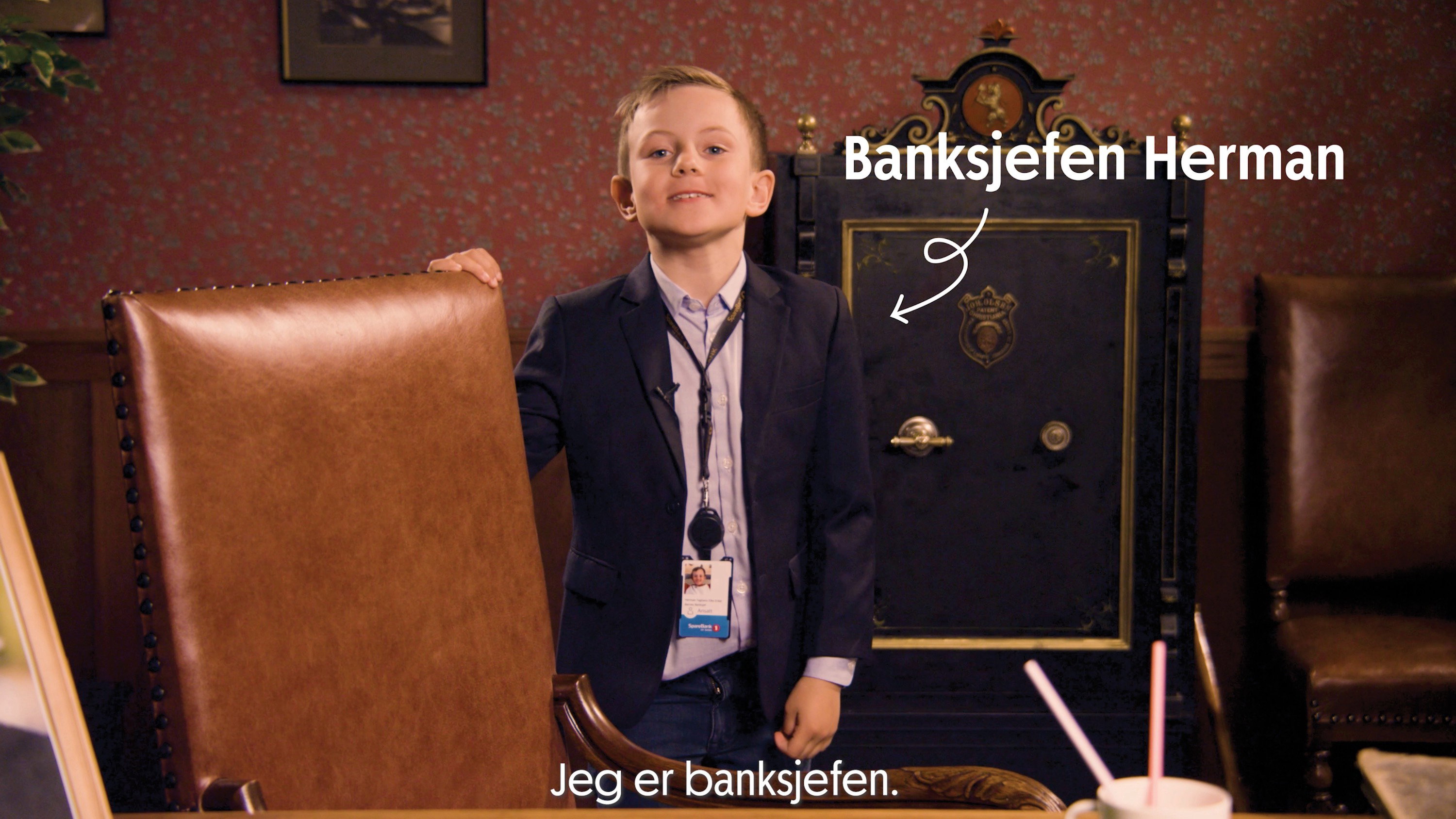 11 X kampanje Apriil procontra med Barnas banksjef for Spare Bank 1 SR Bank