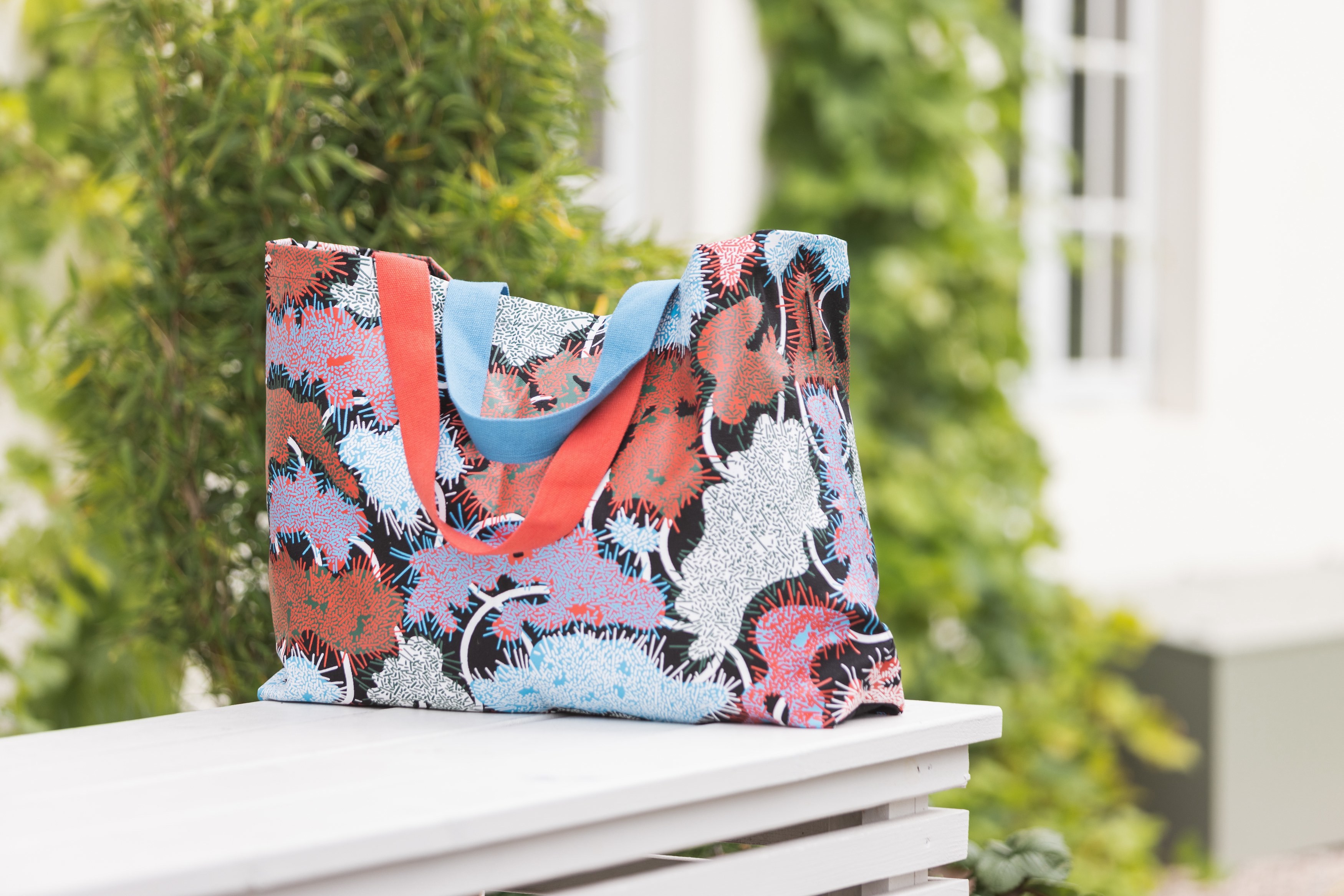 12 Magnus Voll Mathiassen Oversized bag i