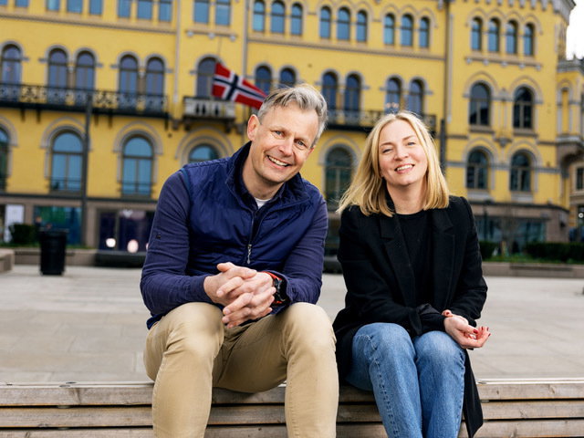 263 A3216 Frederik and maria