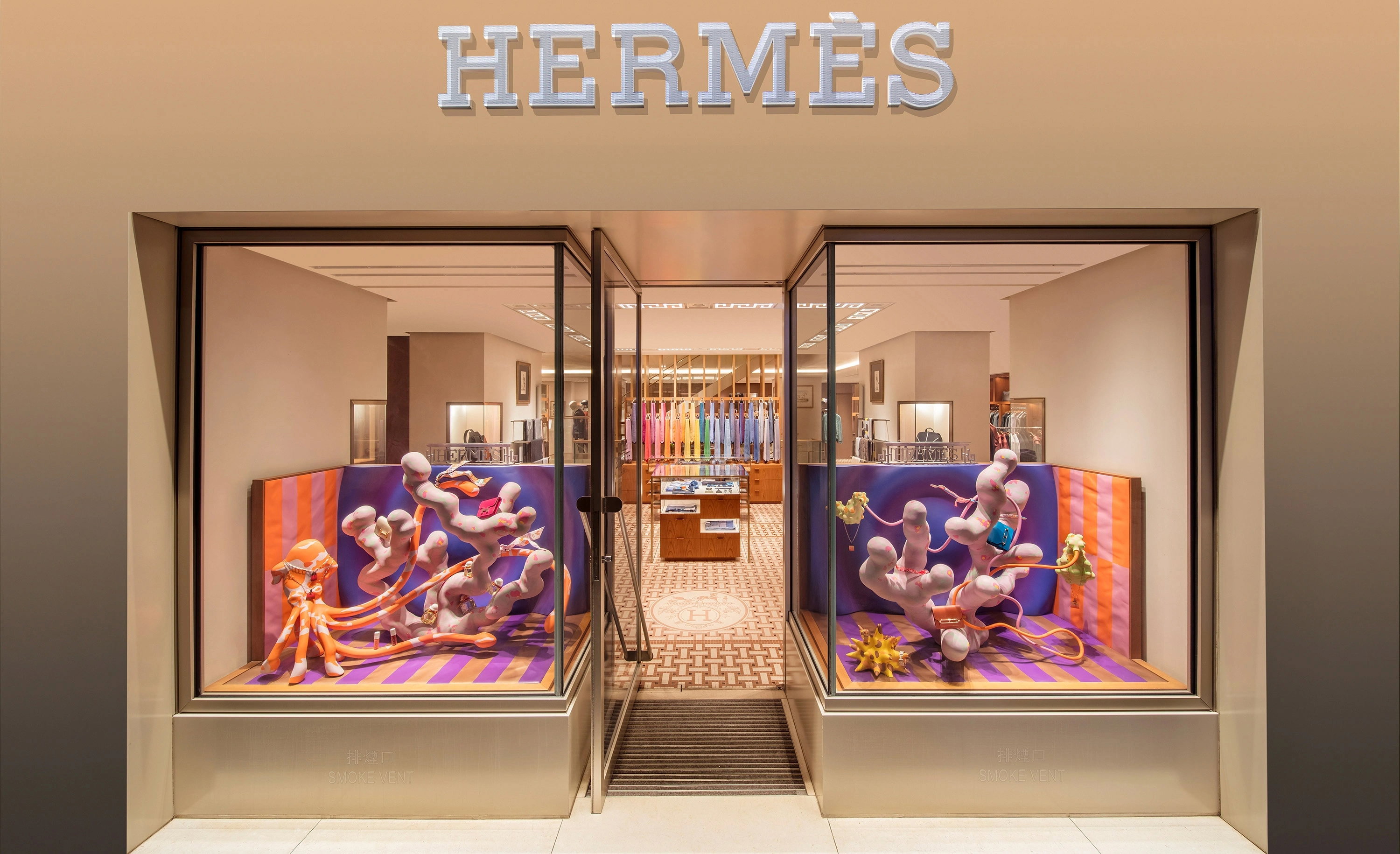 4 Tin Ed Hermes 02