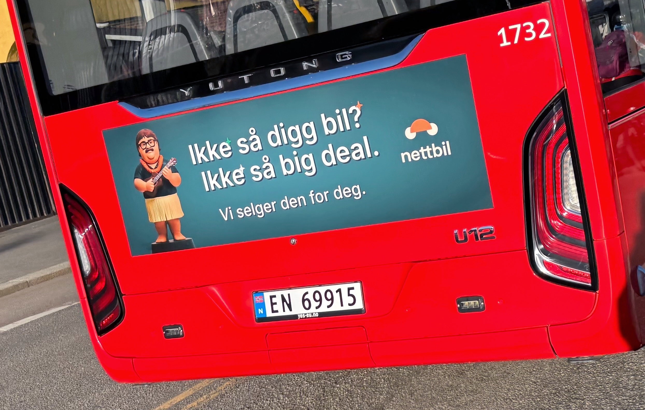 Bakside buss