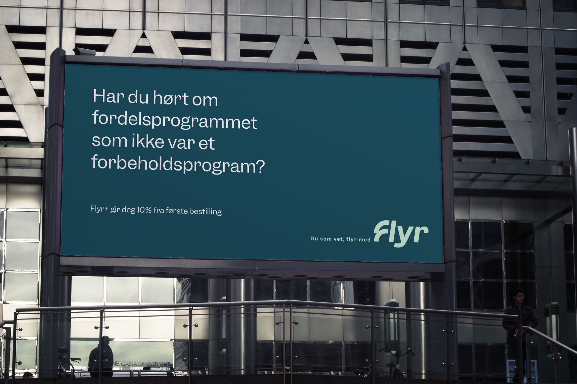 Flyr utendørs 2