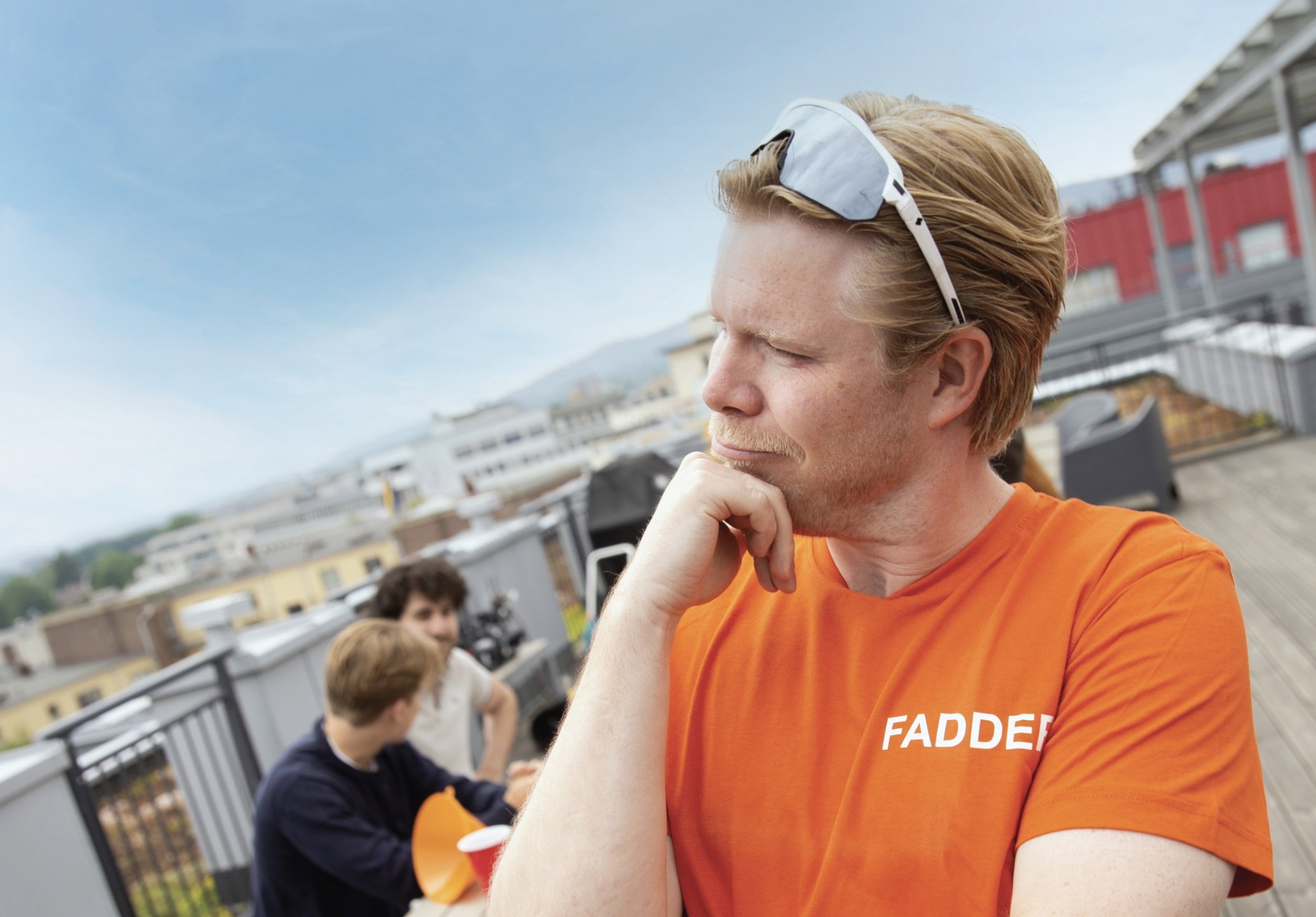 Header inne i artikkel