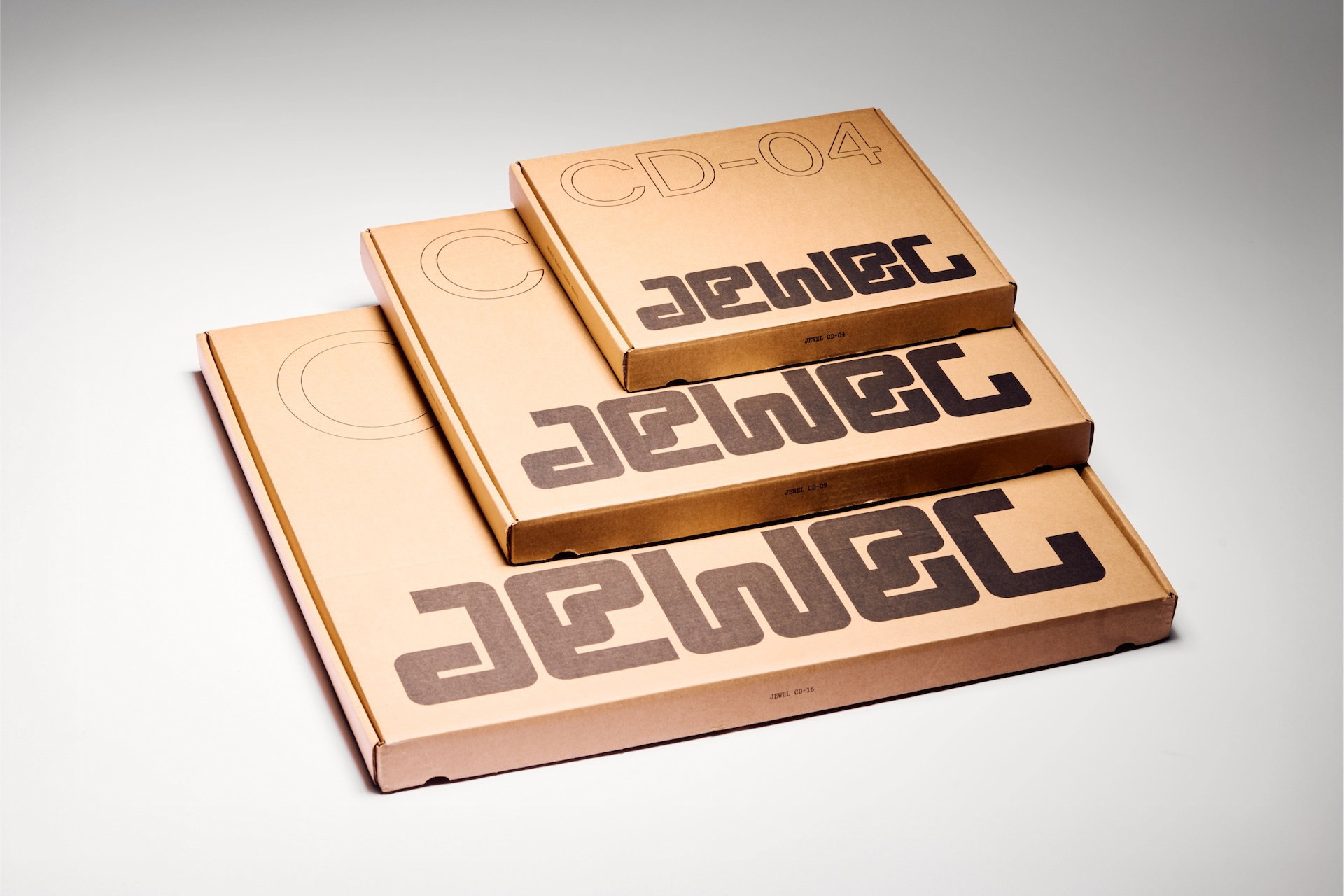 Jewel 28 Packaging