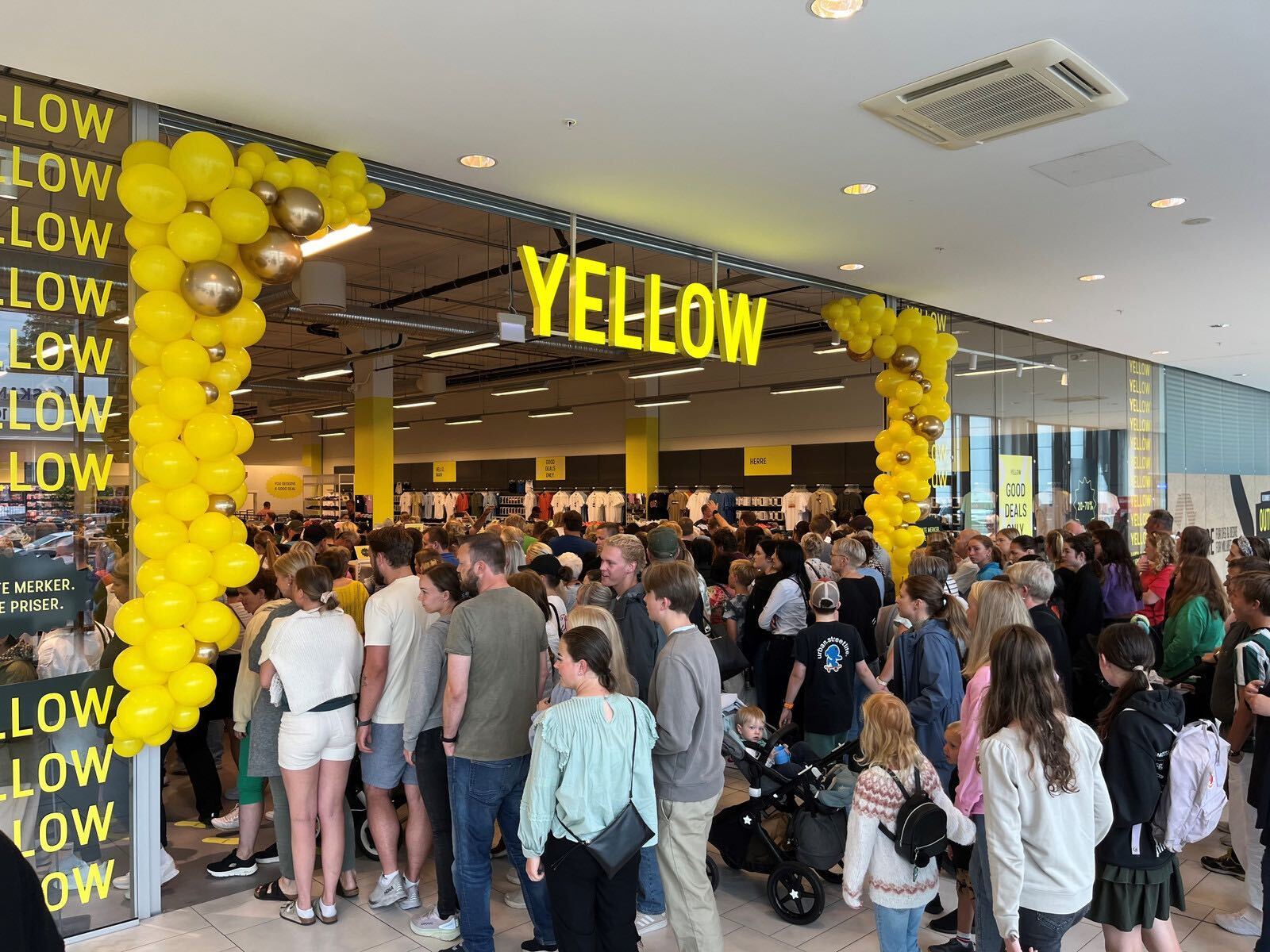 Kreativt Forum Yellow Rekordåpning