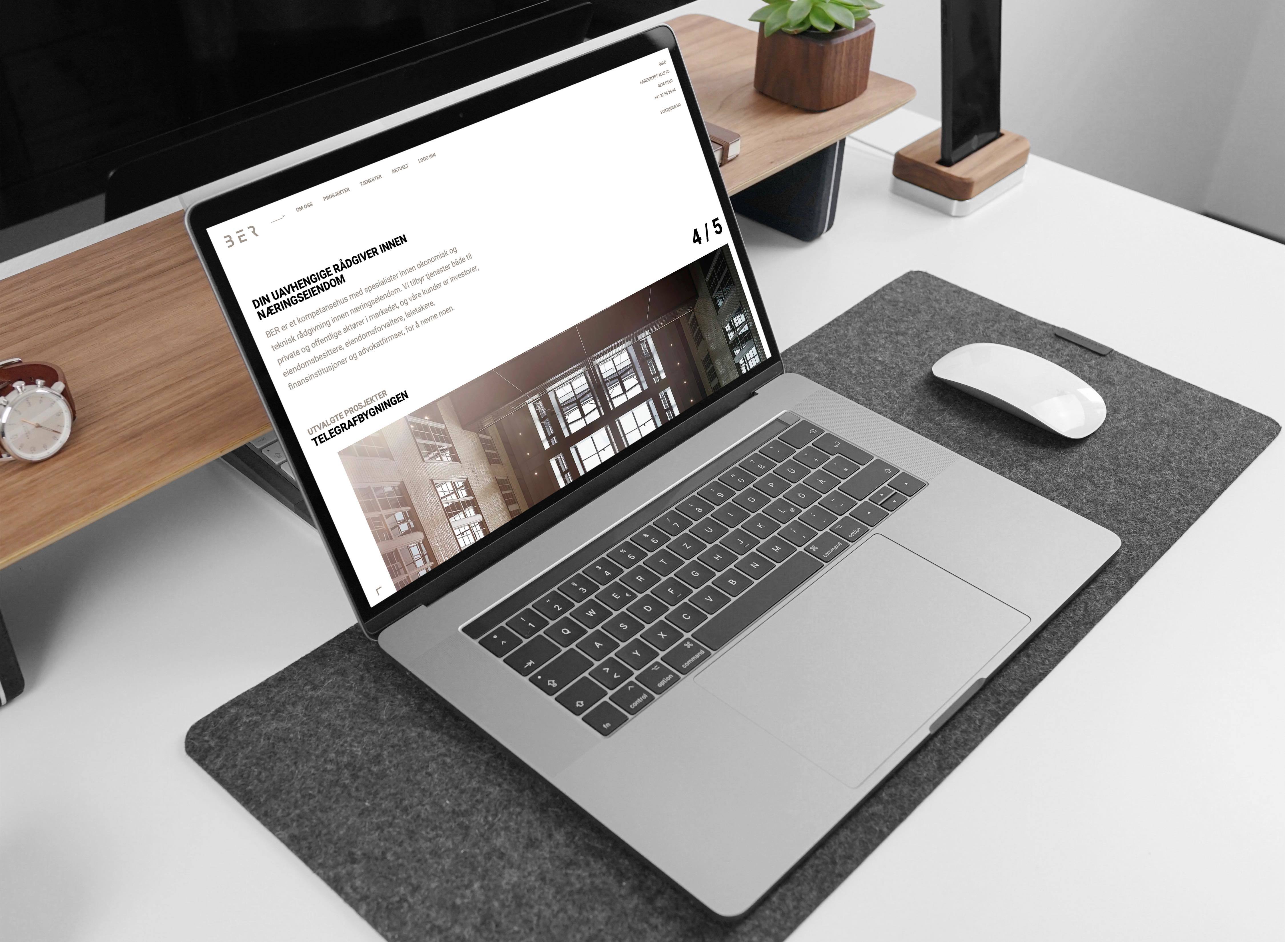 Mac Book1