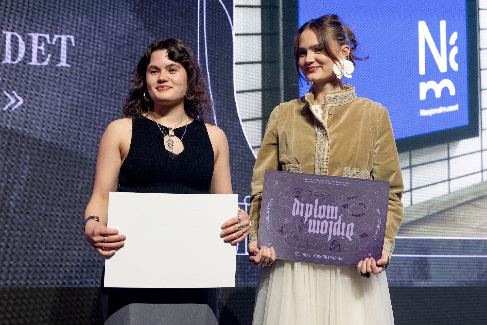 Mina Hestad og Emma Yolanda de Jong