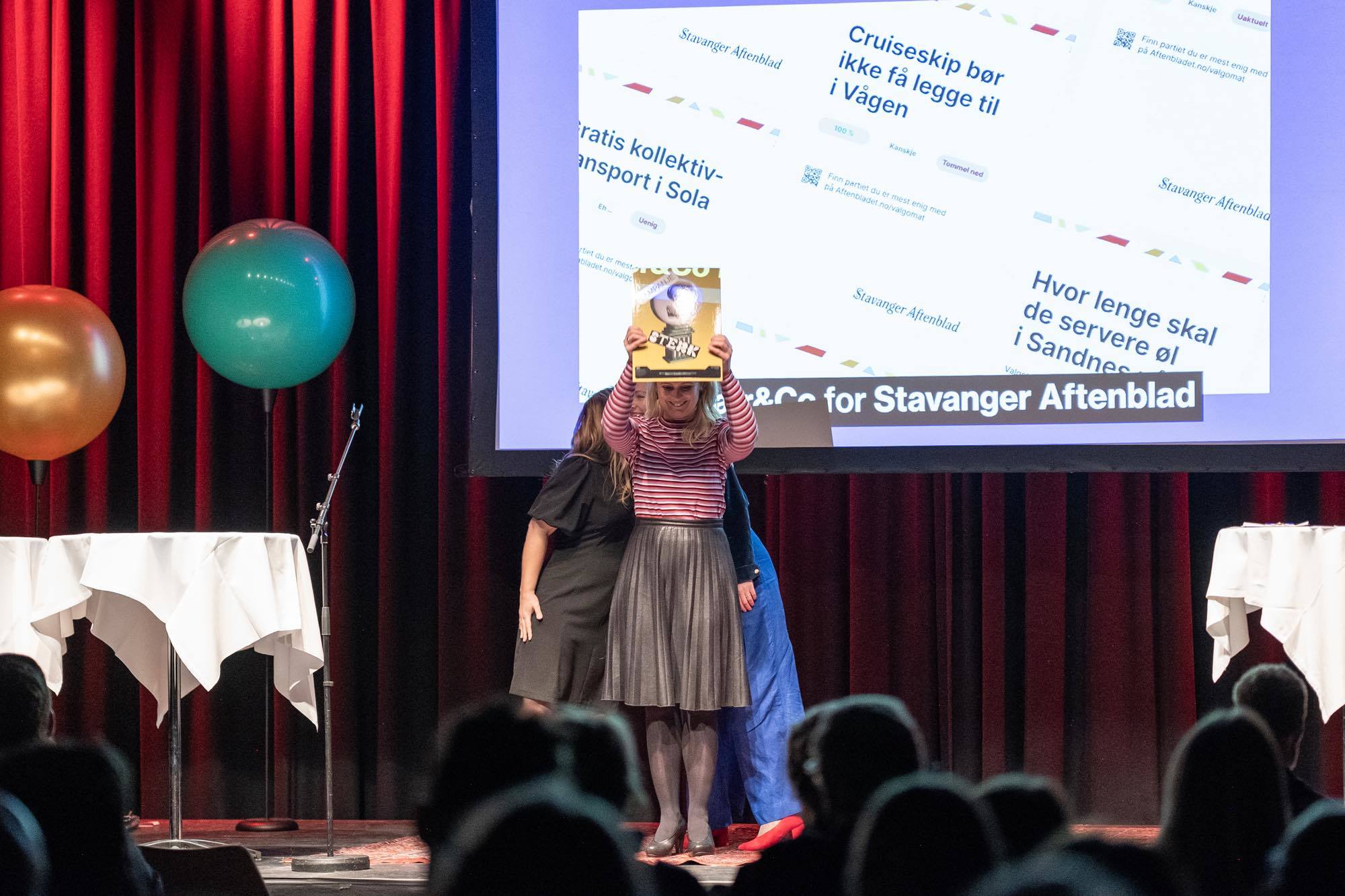 Sterk Reklame23 Utdeling Nærbilde Studio Gaffa 004 WEB