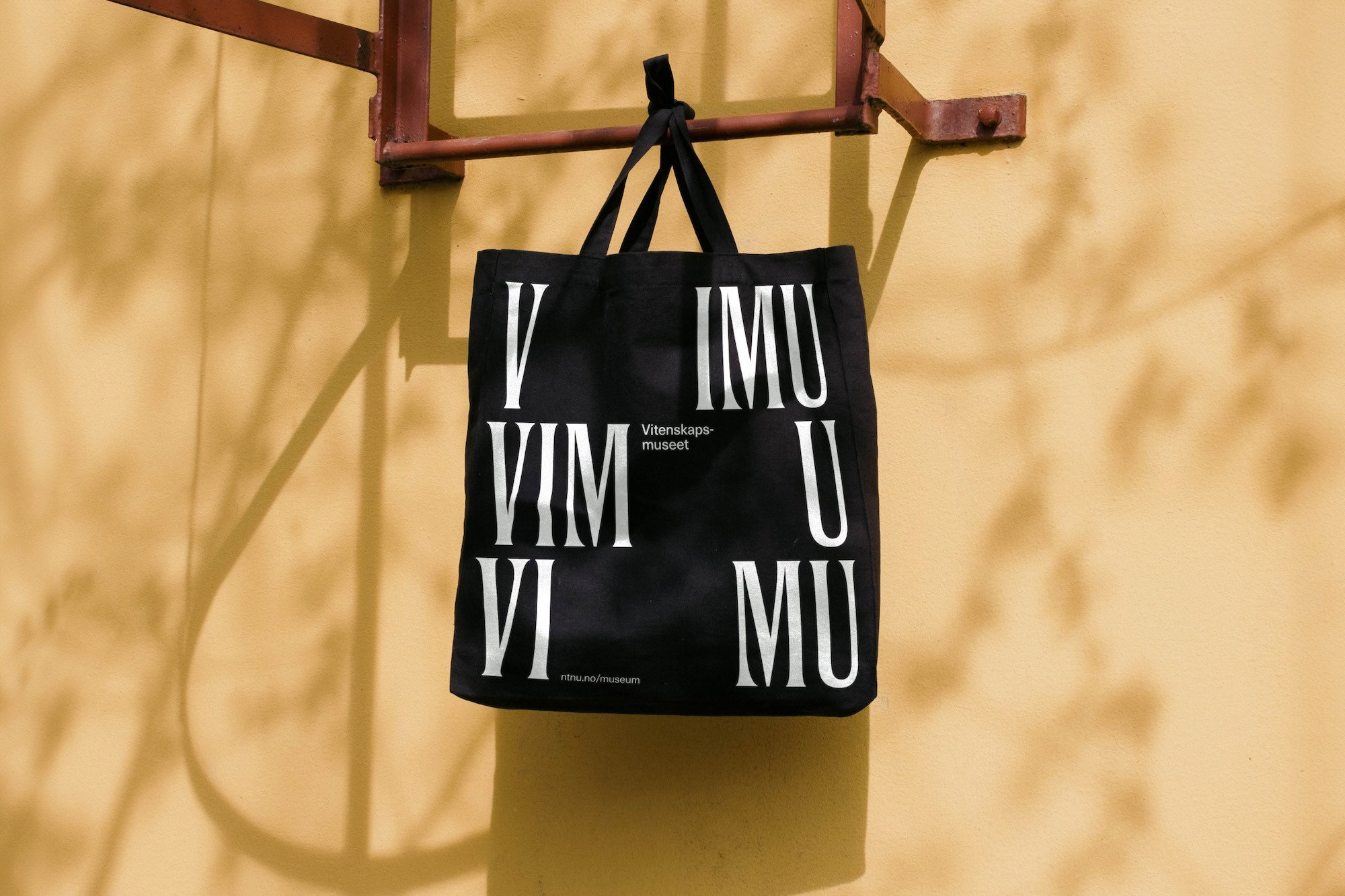 VIMU Karusell 5 Totebag