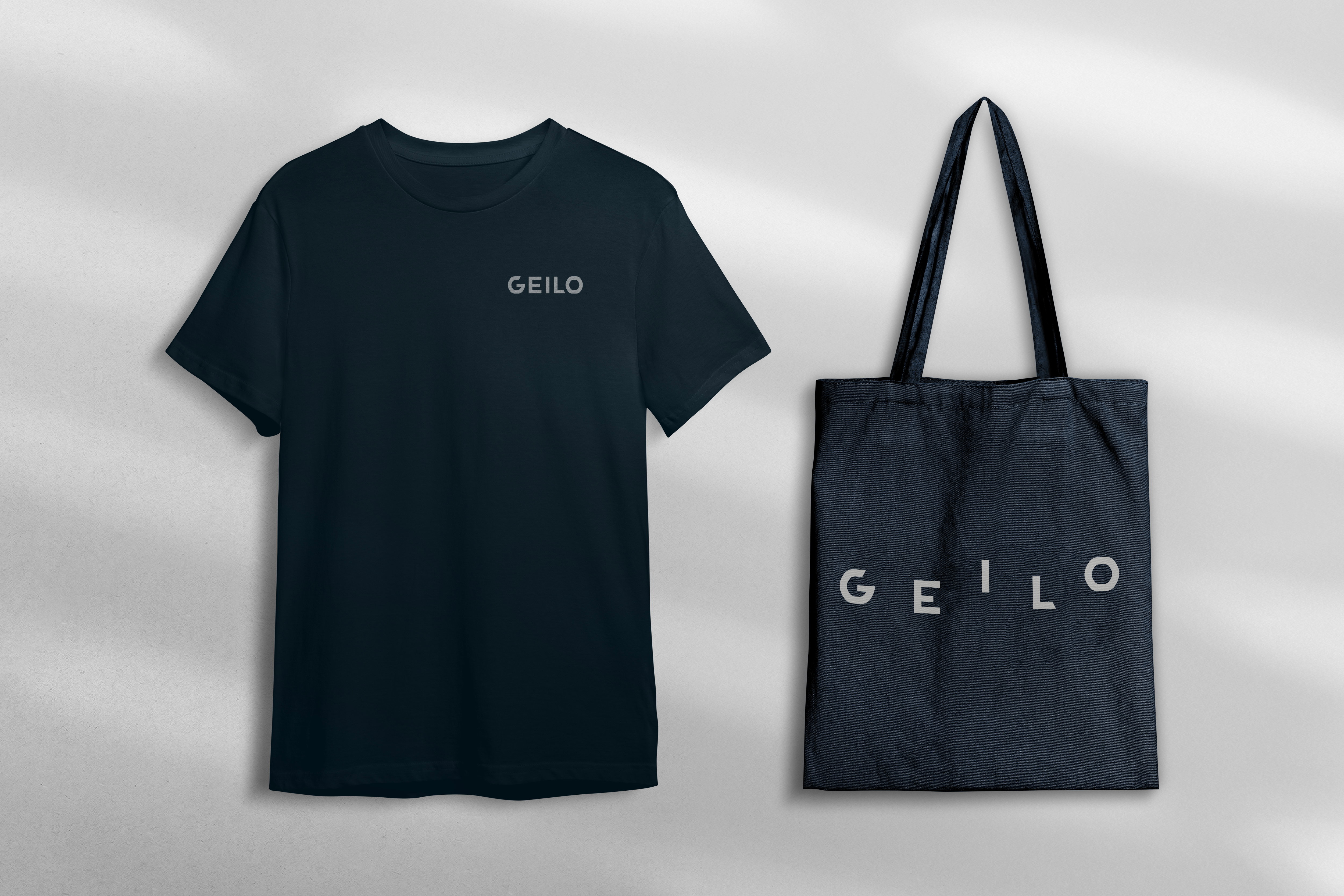 Visit geilo merke tshirt og bag mockup 9 21 kopiera