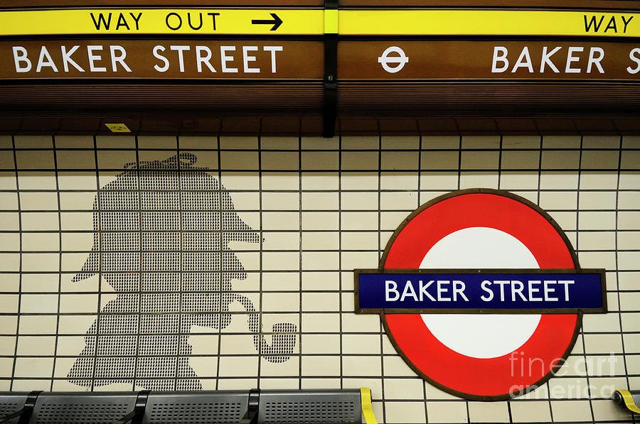 Sherlock holmes tiles at baker street tube station alistair laming